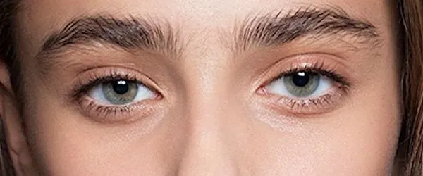 A client's eyes with natural lashes